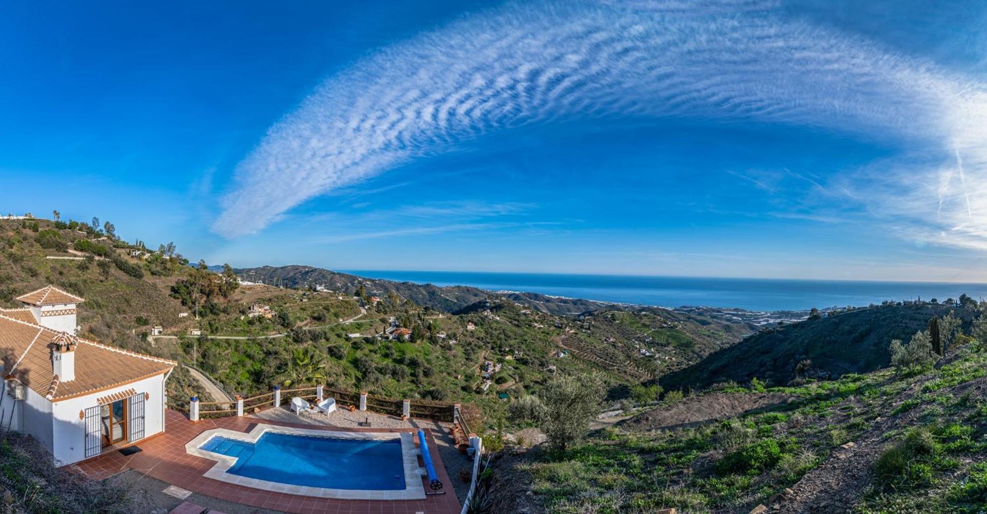 Villa Los Naranjos Sayalonga Exterior foto